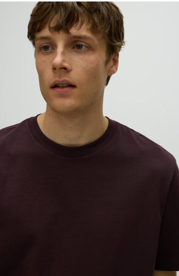 Round Neck brown T-shirt